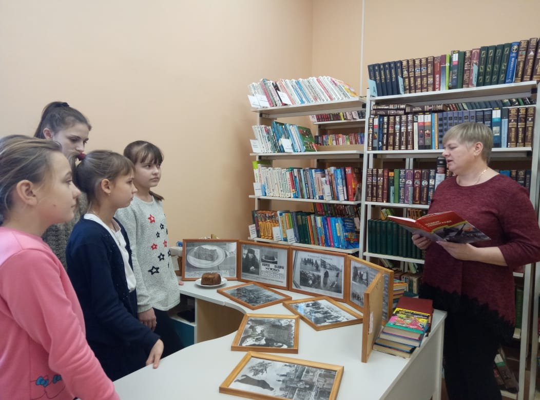 Акции памяти "Блокадный хлеб"